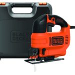 Seghetto alternativo da 520 W con valigia Black&Decker