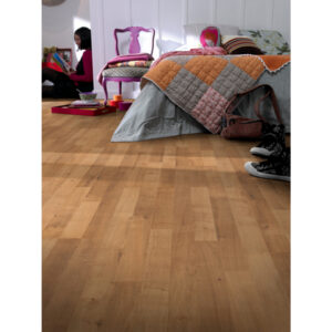 PAVIMENTO-LAMINATO-8MM-TARKETT-ESSENTIALS-832-ROVERE-SPAZZOLATO-2