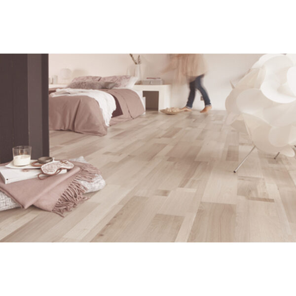 Pavimento in laminato 8 mm Essentials 832 “Rovere Meringue Posa Mista" - immagine 2